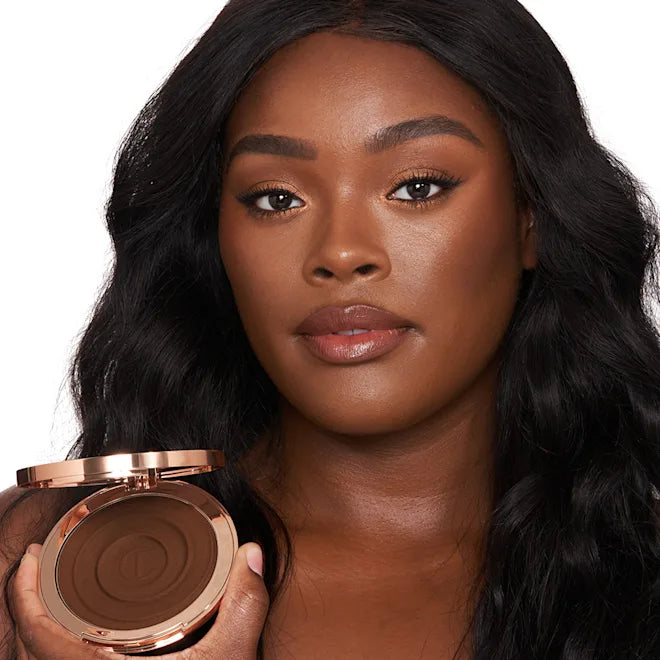 CHARLOTTE TILBURY - BEAUTIFUL SKIN SUN-KISSED GLOW BRONZER