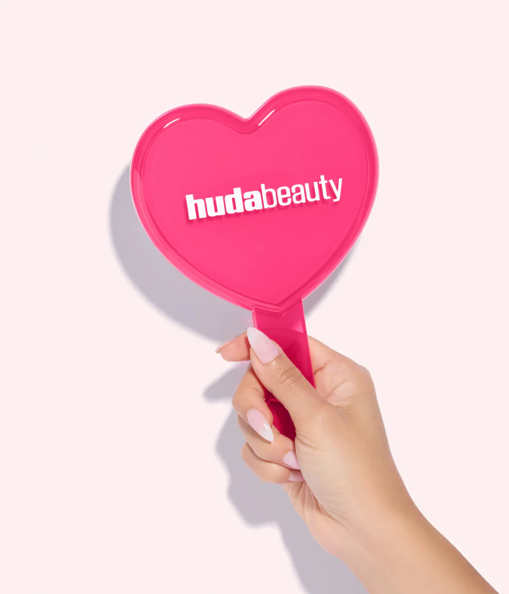 HUDA BEAUTY GLOSSY HEART MIRROR