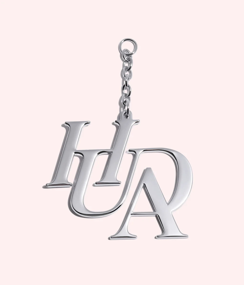 HUDA BEAUTY KEY CHARMS LLAVERO