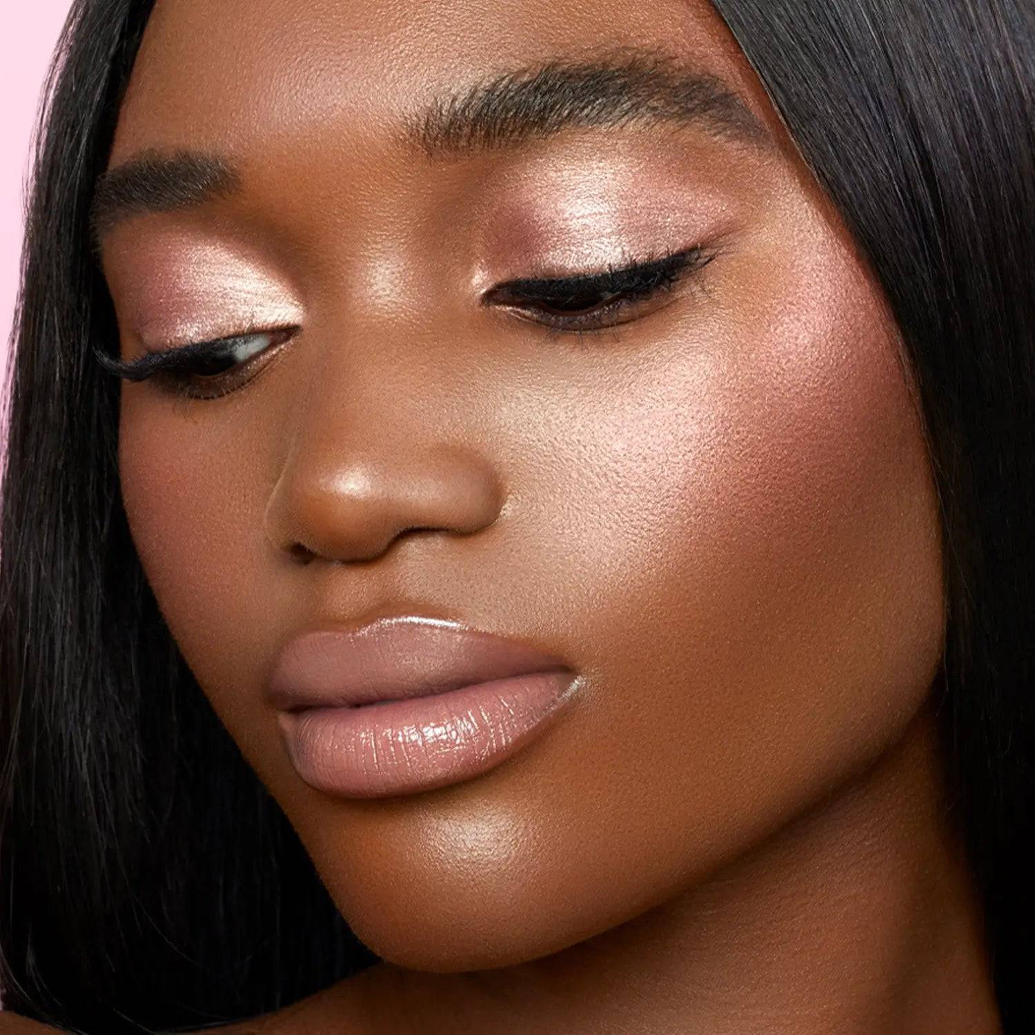LOVE GLOW Cheek Palette