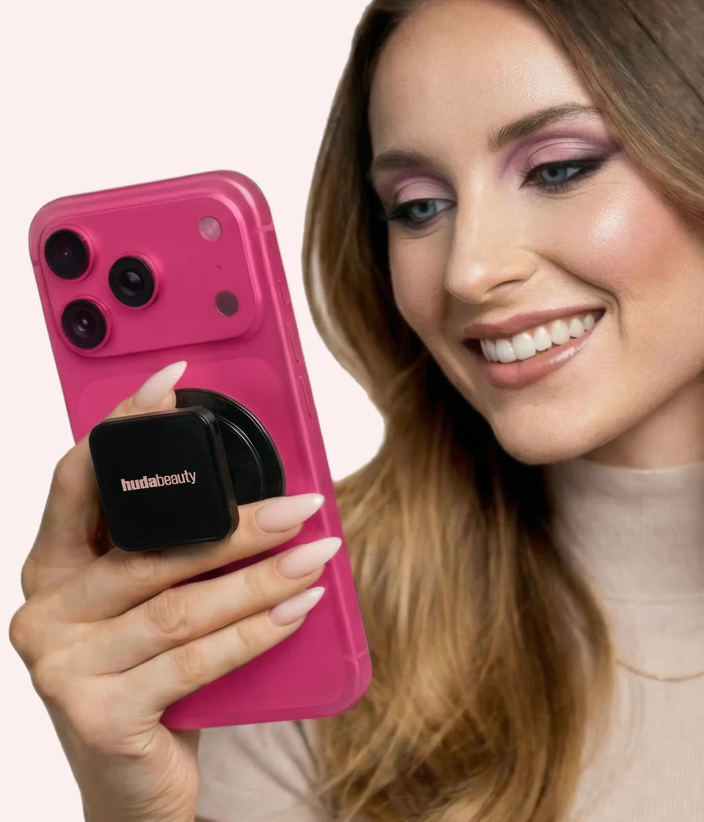 HUDA BEAUTY EASY BAKE PRESSED POWDER ACCESORIO PARA MOVIL