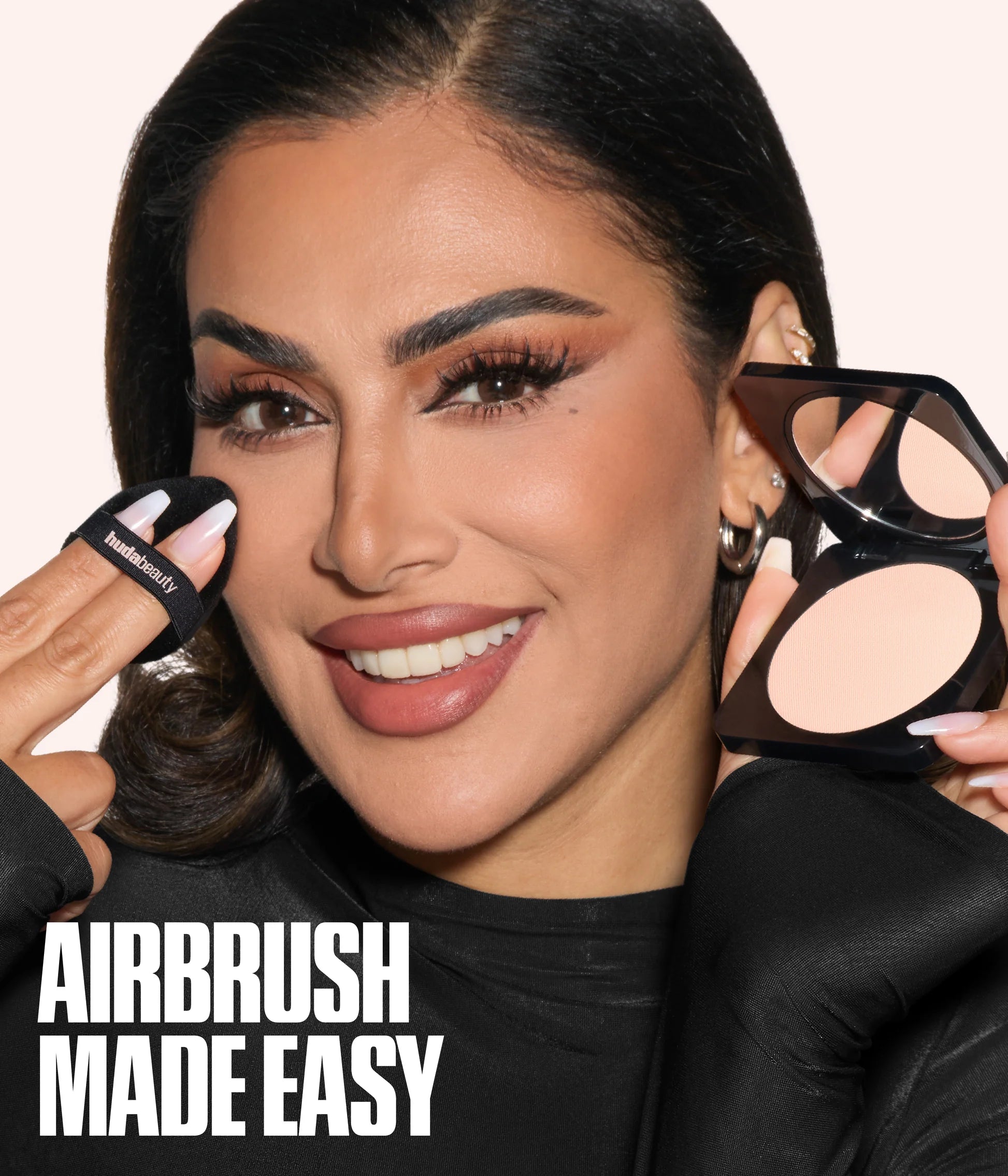 HUDA BEAUTY EASY BAKE PRESSED POWDER | POLVO COMPACTO