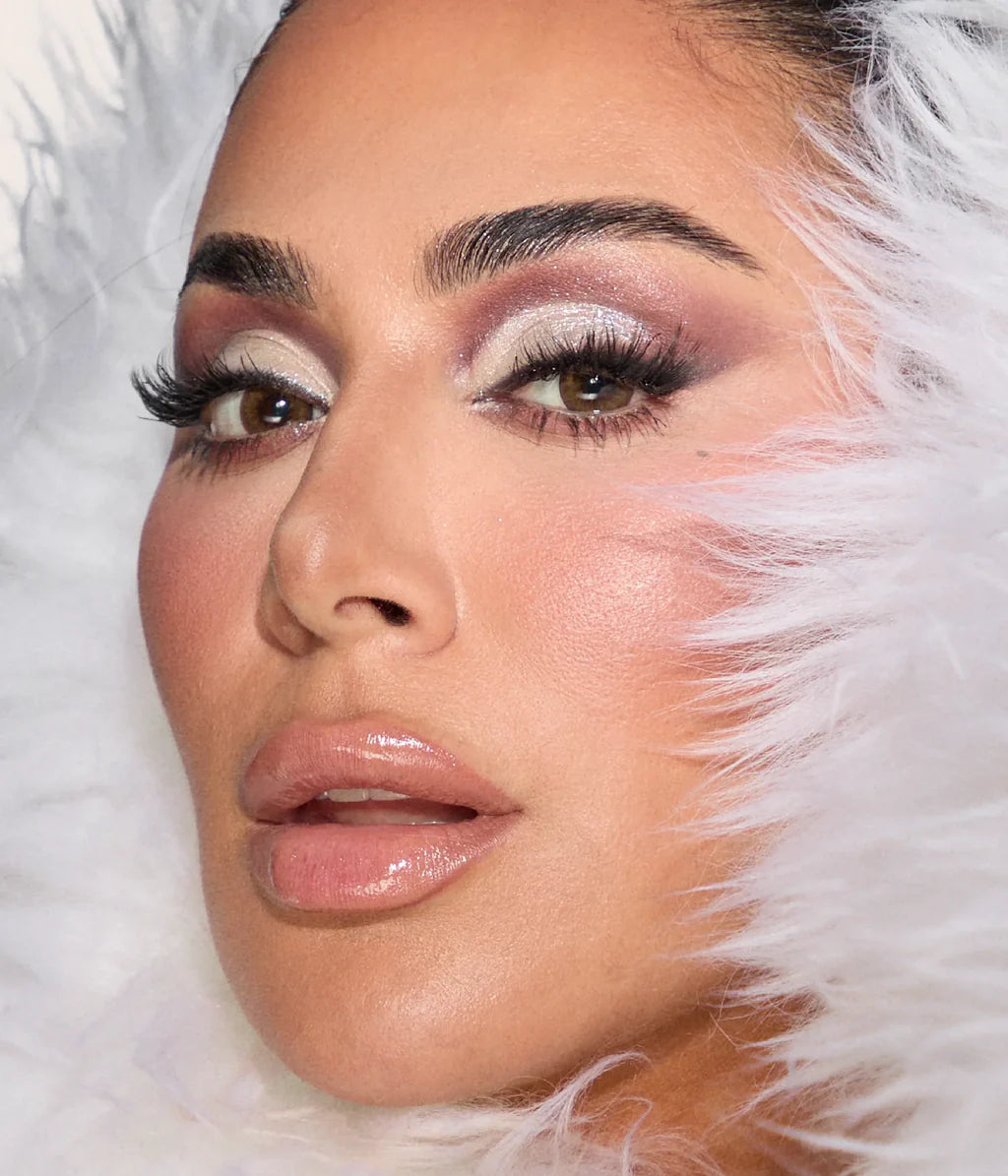 HUDA BEAUTY ICY NUDE EYESHADOW PALETTE