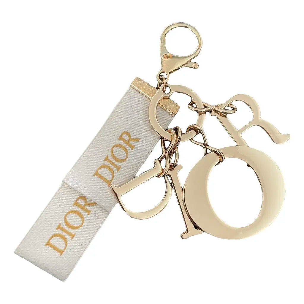 Dior Llavero charm
