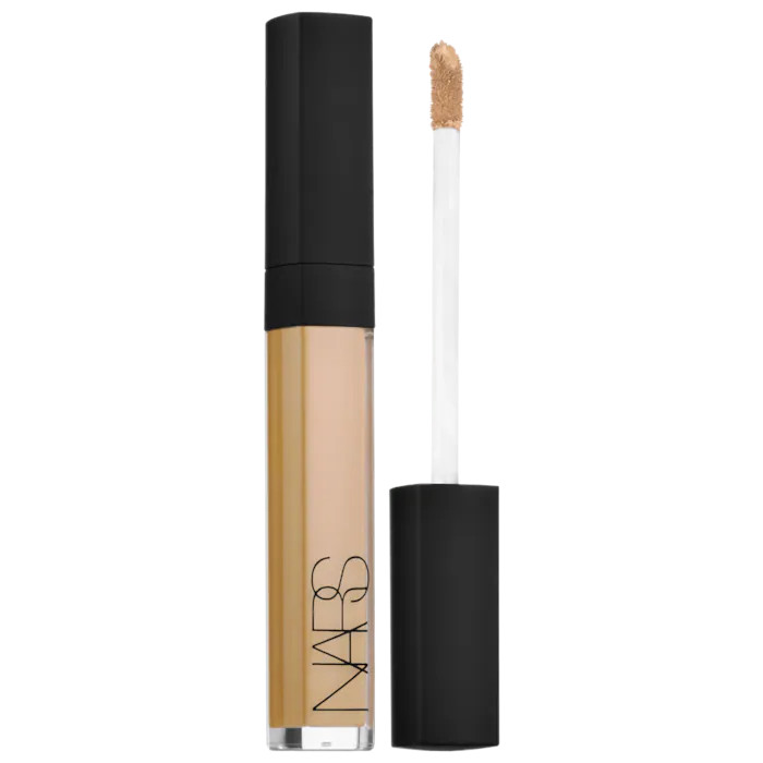 NARS  Radiant Creamy Concealer with Hydrating Medium Coverage