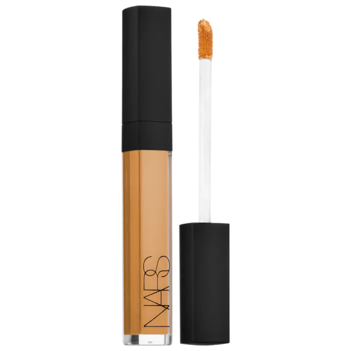 NARS  Radiant Creamy Concealer with Hydrating Medium Coverage