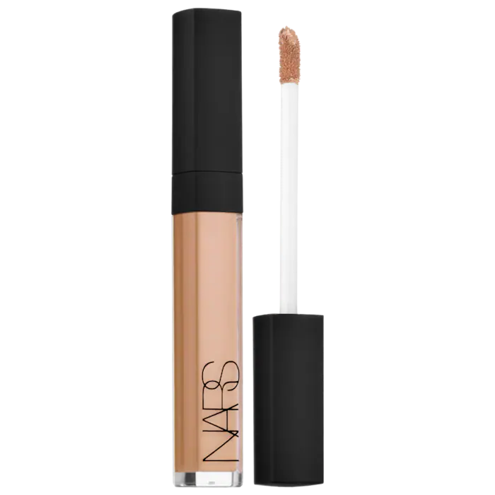 NARS  Radiant Creamy Concealer with Hydrating Medium Coverage