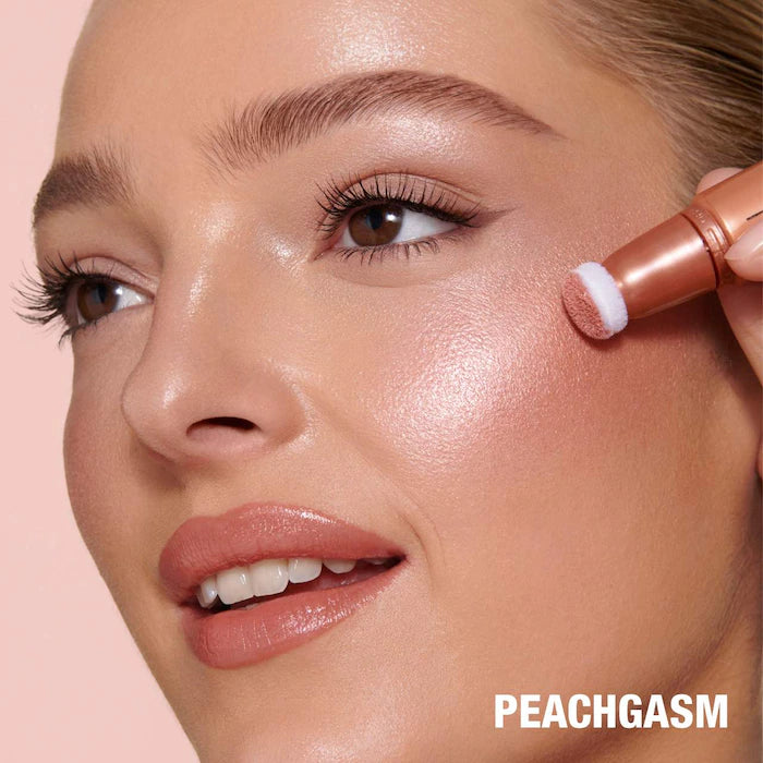 Charlotte Tilbury  Beauty Highlighter Wand