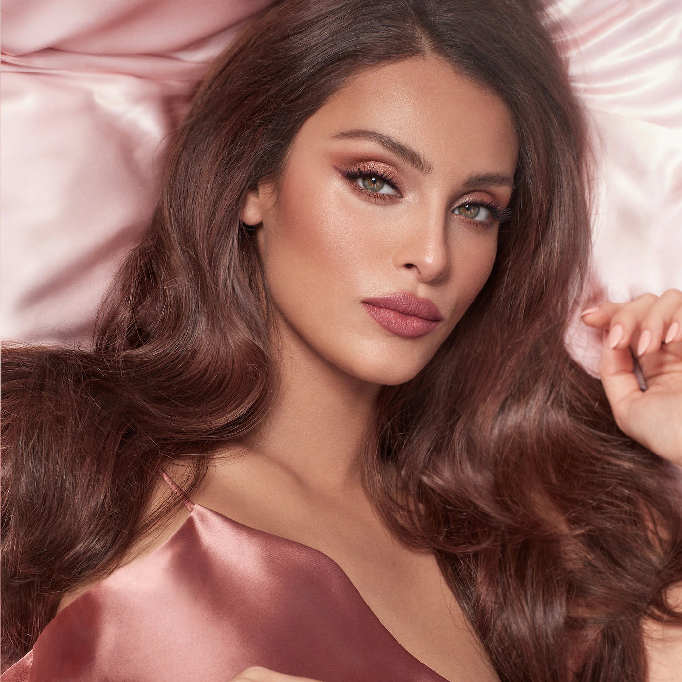 Charlotte Tilbury  Cheek to Chic Blush - Pillow Talk Collection