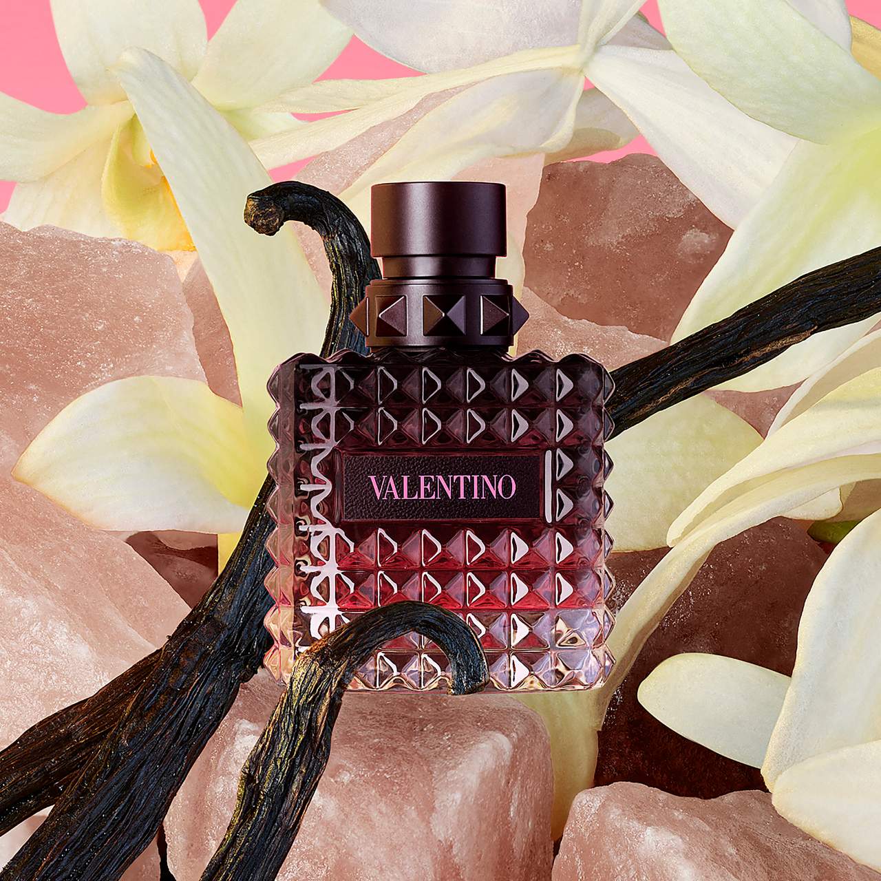 Valentino Mini Donna Born in Roma y set de perfumes Donna Born in Roma Intense.