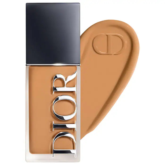 DIOR Forever Skin Glow Radiant Foundation - Uso e hidratación las 24 horas